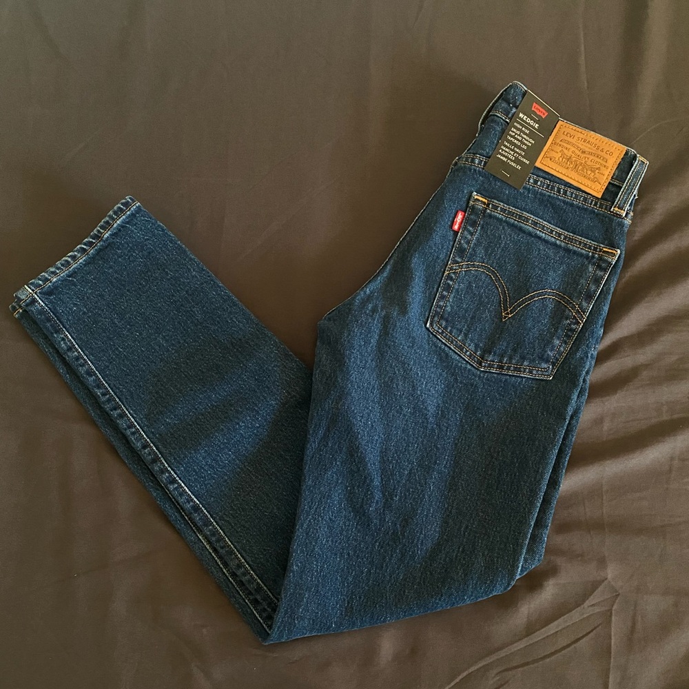 Levi’s Wedgie Jeans